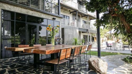 Riverside Luxury Pool Villa 88 Place Chiang Mai
