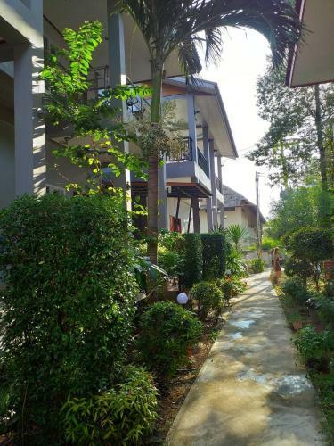 Hotel Tamarind Twin Resort