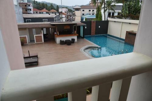 Hotel Baan Petcharat