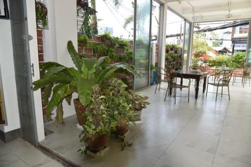 Hotel Baan Petcharat