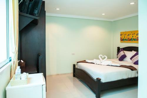 Hostal Fahsai Bay Villa
