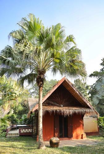 Hotel Naga Hill Resort