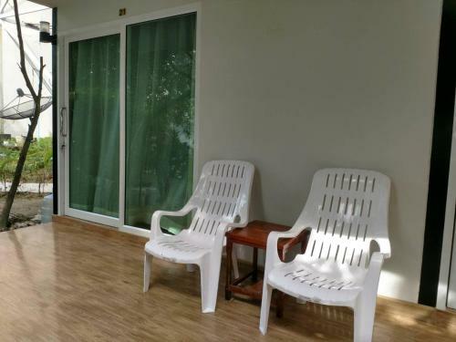 Hostal Lipe Village