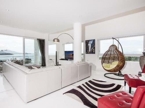 Bophut View Penthouse 3-bed Apartment