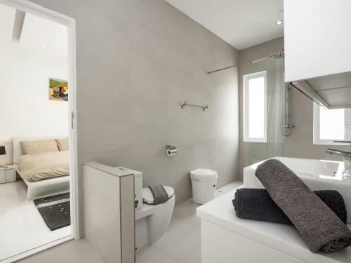 Bophut View Penthouse 3-bed Apartment