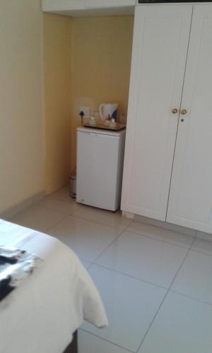 Hostal Zinzanathi Guesthouse
