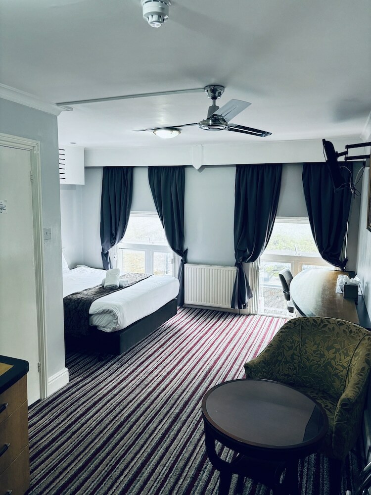 Hotel My Place