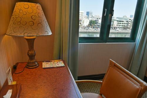Wei-yat Grand Hotel
