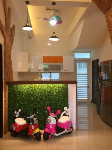 Zoo B&B