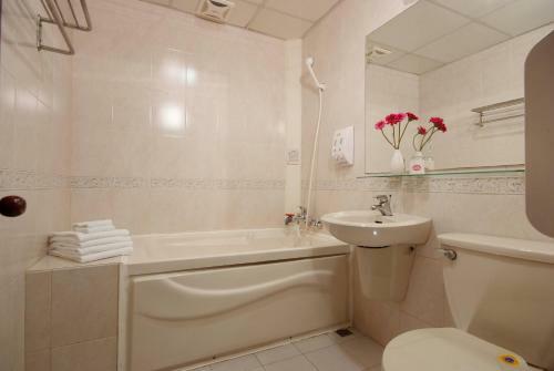 Pink Lotus Hotel
