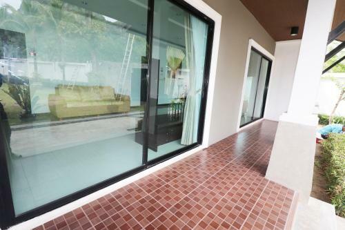 Hotel P' Private Resort Cha Am