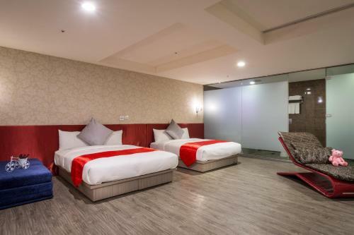 Posada Taipei Bridge Sparkle Hotel