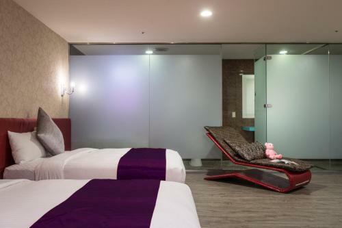 Posada Taipei Bridge Sparkle Hotel