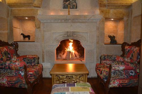 Kayhan Cave Villa