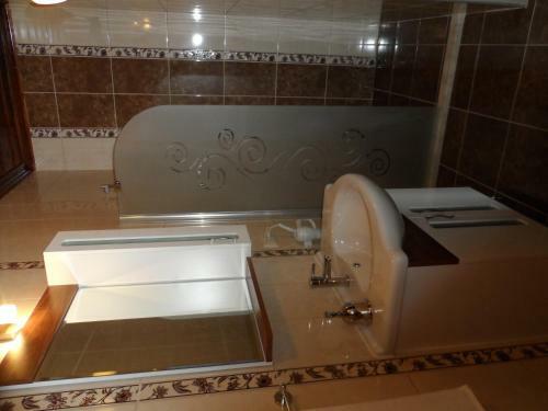 Hostal Suna House