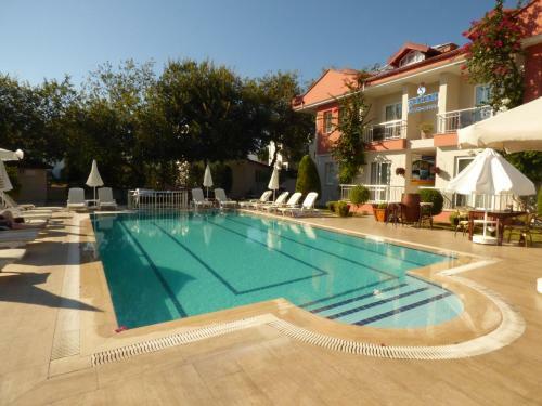 Safak Apart & Hotel
