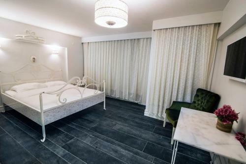 B�y�kada Port Hotel