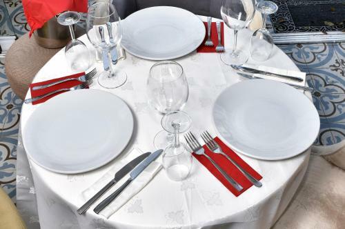 B�y�kada Port Hotel