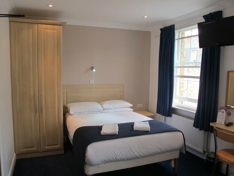 Alhambra Hotel