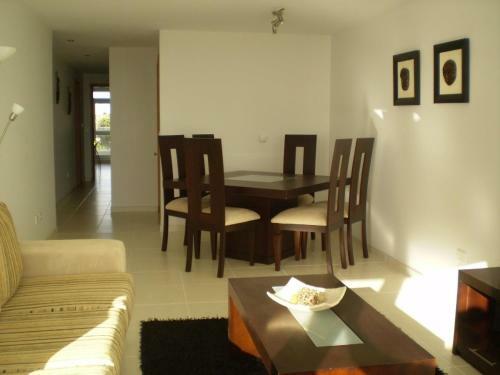 Apartamentos Seasons Tower Punta Del Este