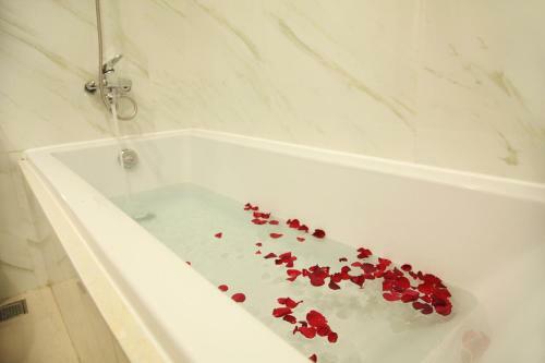 Lavender Danang Hotel