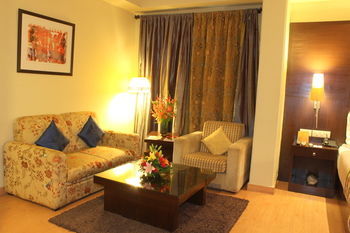 Hotel Justa The Residence Greater Kailash