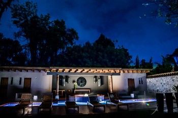 Hotel Mil Flores Luxury Design