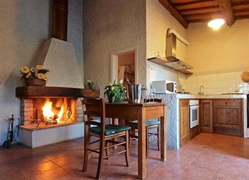 Bed & Breakfast Farm House La Moraia