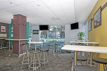 Aparthotel Pacific Suites Canberra