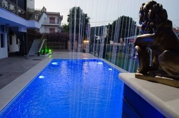 Greek Pride Hotel