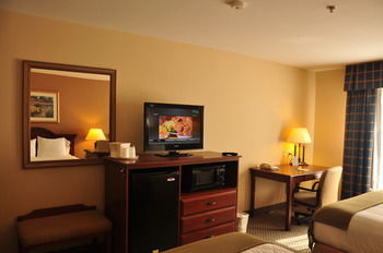 Hotel Rodeway Inn & Suites
