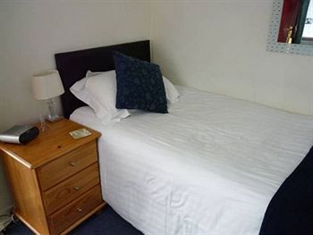 Hotel Rainbow Lodge - Guest House
