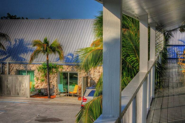Hotel Ibis Bay Beach Resort