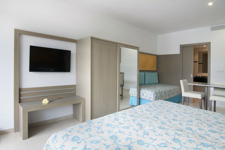 Hoposa Apartamentos Montelin