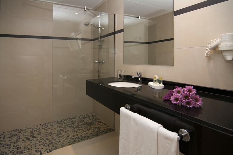 Hoposa Apartamentos Montelin