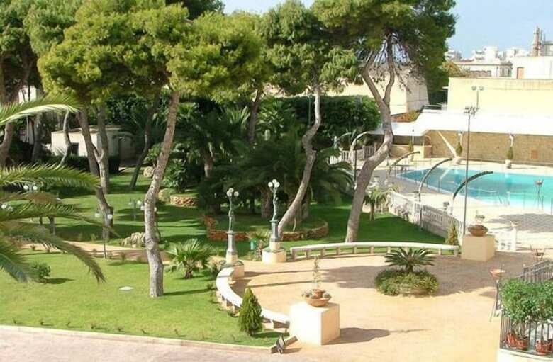 New Hotel Palace