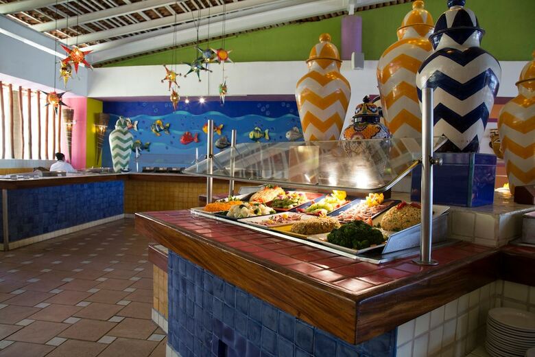 Hotel Decameron Los Cocos
