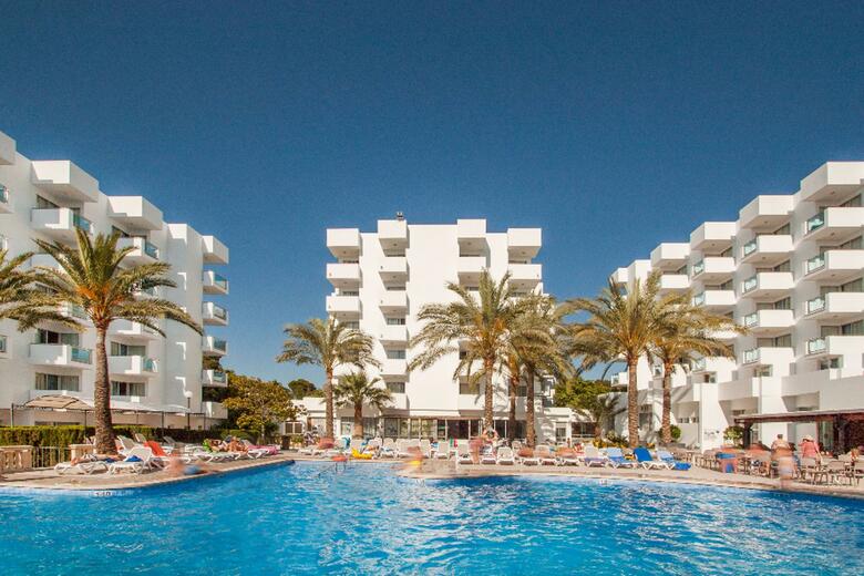 Hotel Globales Maioris