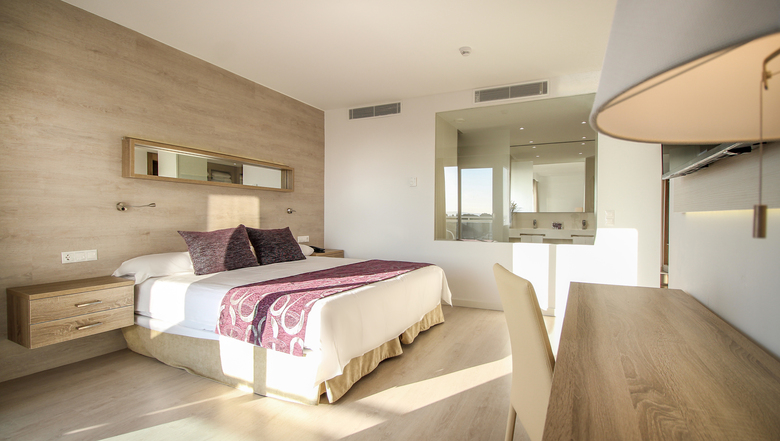 Hotel Globales Maioris
