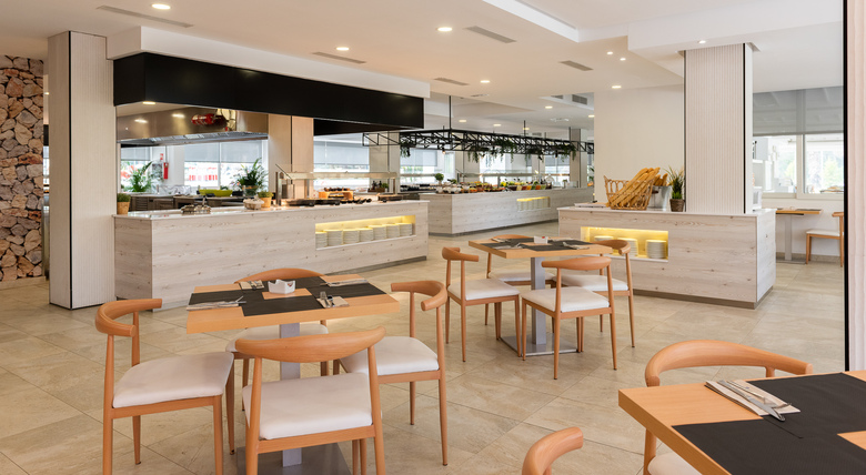 Hotel Globales Maioris