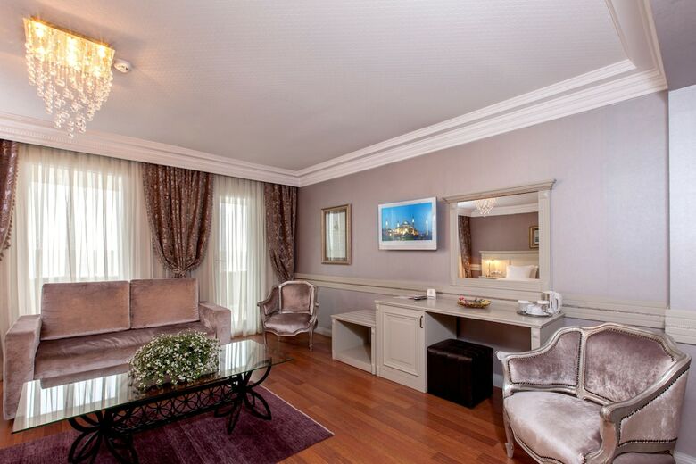 Ferman Hotel