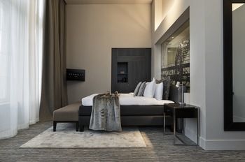 Terhills Hotel - Different Hotels