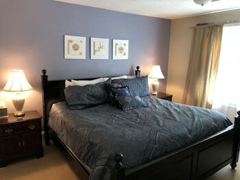 Bed & Breakfast Newport Blues Inn