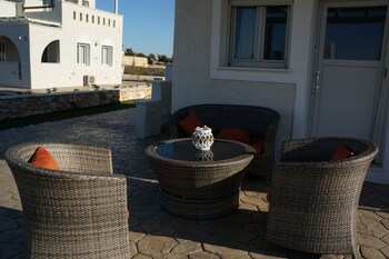 Aparthotel Pyrgaki Sun & Moon Luxury Suites