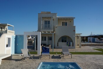 Aparthotel Pyrgaki Sun & Moon Luxury Suites