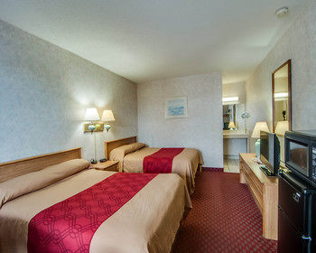 Hotel Econo Lodge East