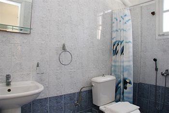 Hotel Santa Irini