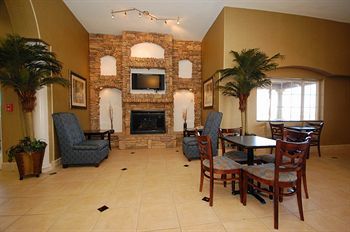 Hotel Comfort Inn & Suites