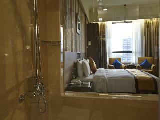 Royal Chiayi Hotel