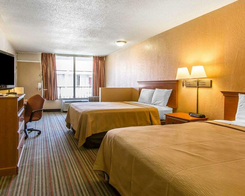 Hotel Econo Lodge Inn & Suites Bricktown